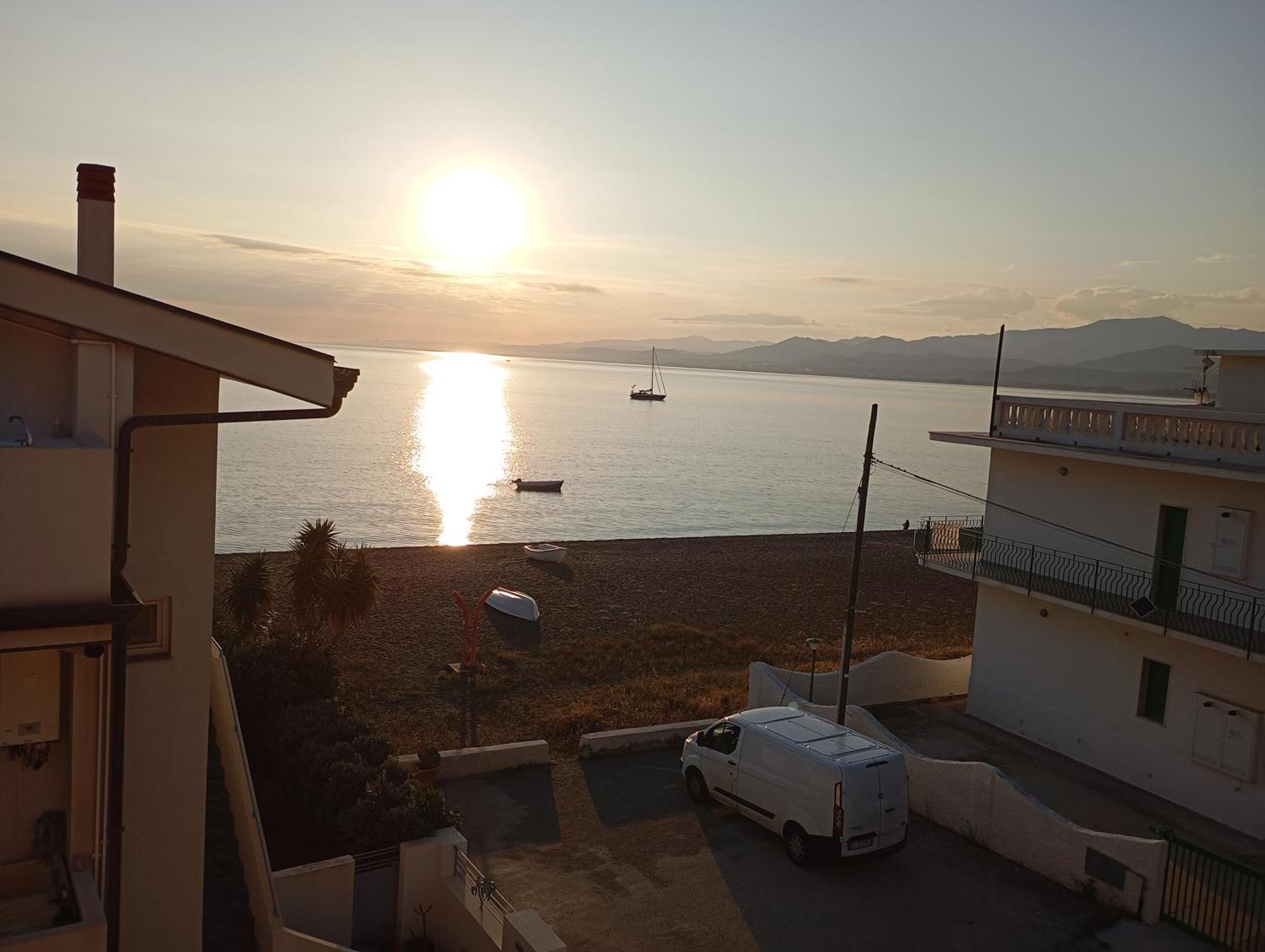 Mansarda Con Terrazzo Vista Mare Vila Oliveri Exterior foto